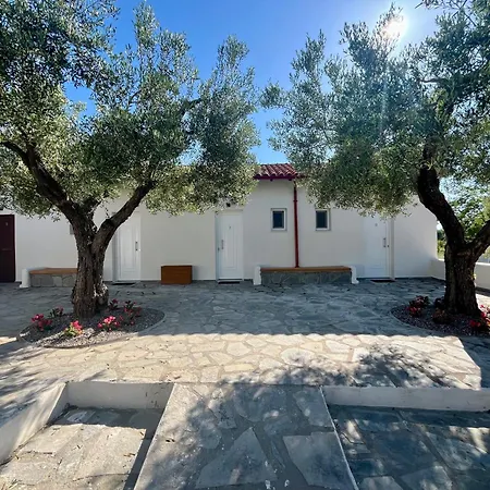 Olivia's Garden 3*